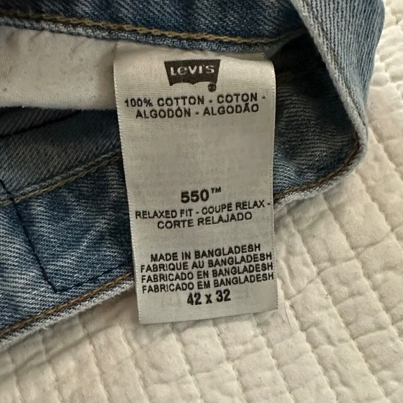 Levi's Men's Relaxed Fit Denim Jeans - Classic Blue - Picture 5 of 5